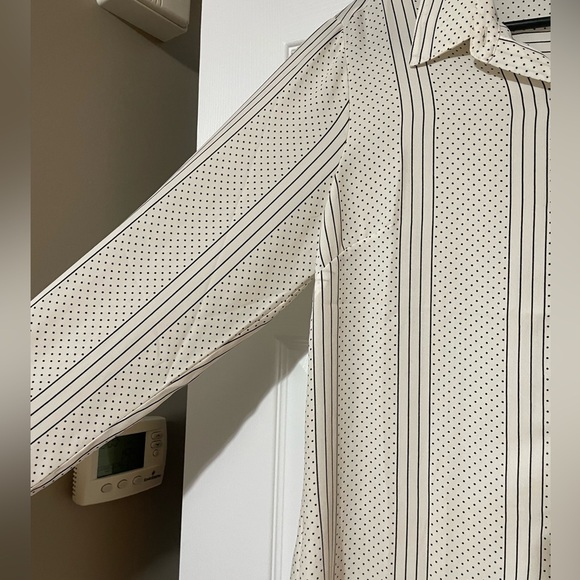 Banana Republic Dress Shirt - Picture 3 of 6